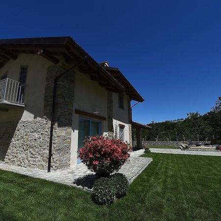 La Casetta Cerretto Langhe Εξωτερικό φωτογραφία